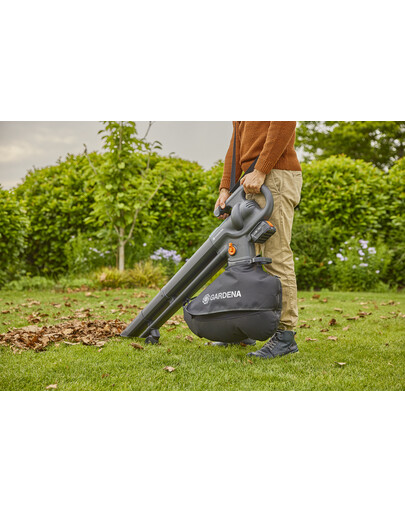 GARDENA Akku-Blas-/Sauggerät 18V P4A Set mit Akku