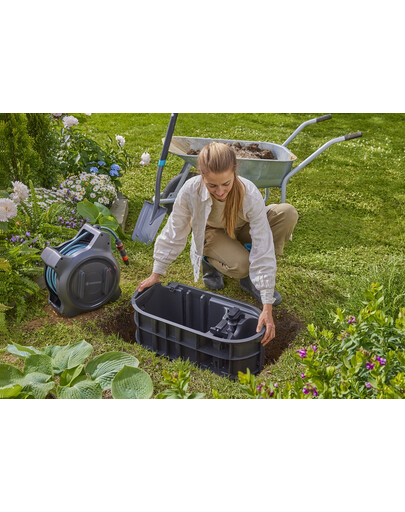 GARDENA RollUp M Unterflur-Schlauchtrommel mit 20 m Schlauch